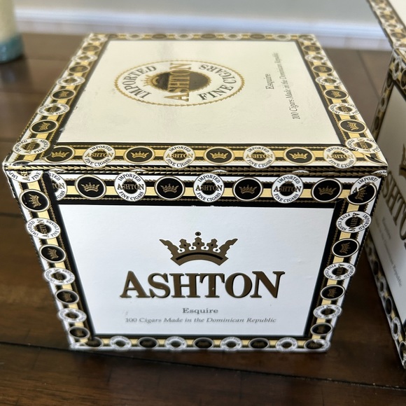 Ashton wooden cigar boxes - Picture 6 of 7